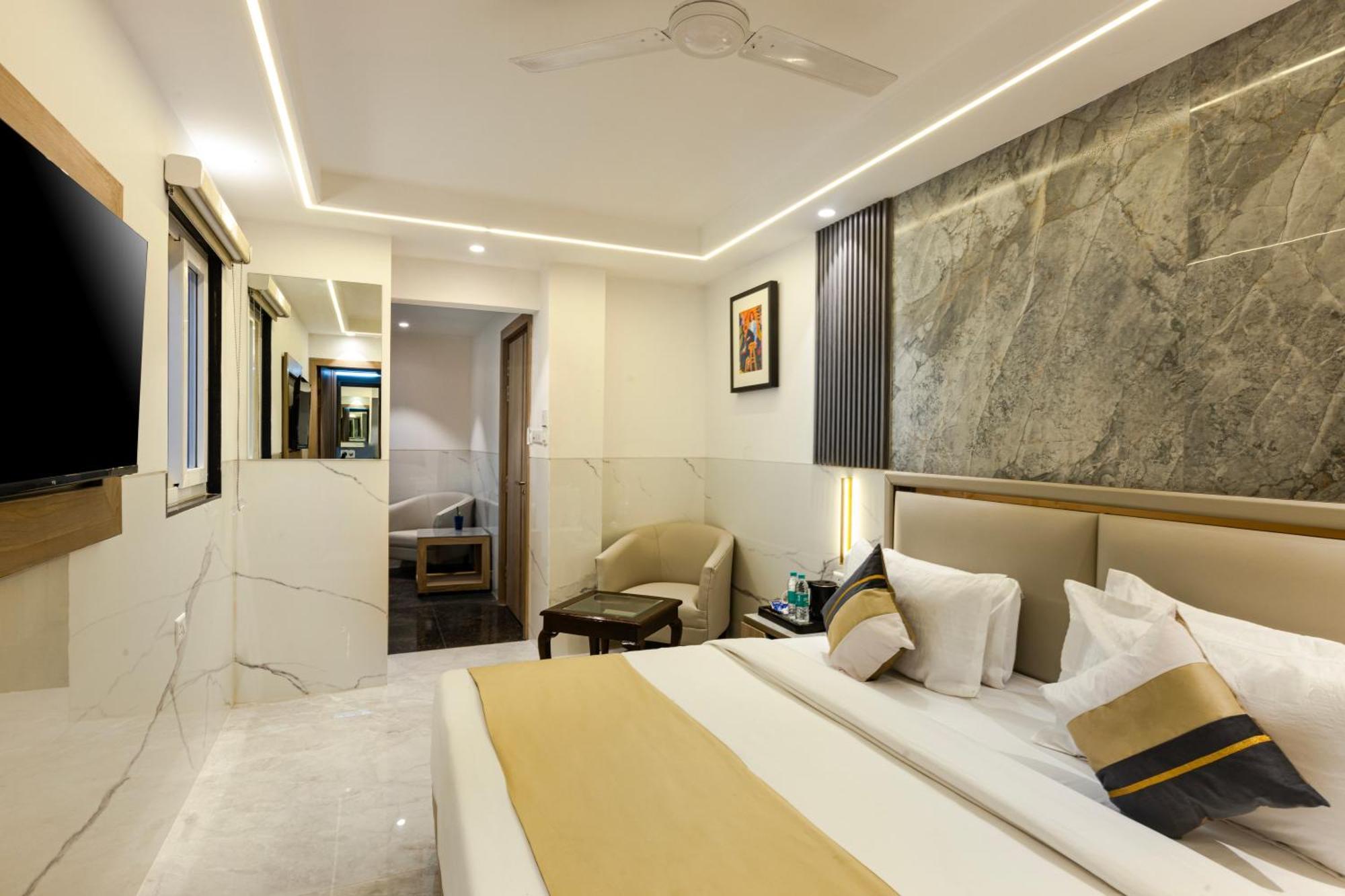The Orion Hotel Era - Delhi Airport Нью-Дели Экстерьер фото